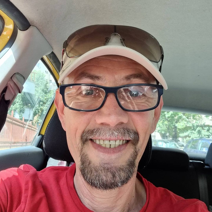 Cum i s-a schimbat viaţa lui Daniel Ilie, aka Varză după participarea la iUmor: „M-am angajat o săptămână și pe șantier”