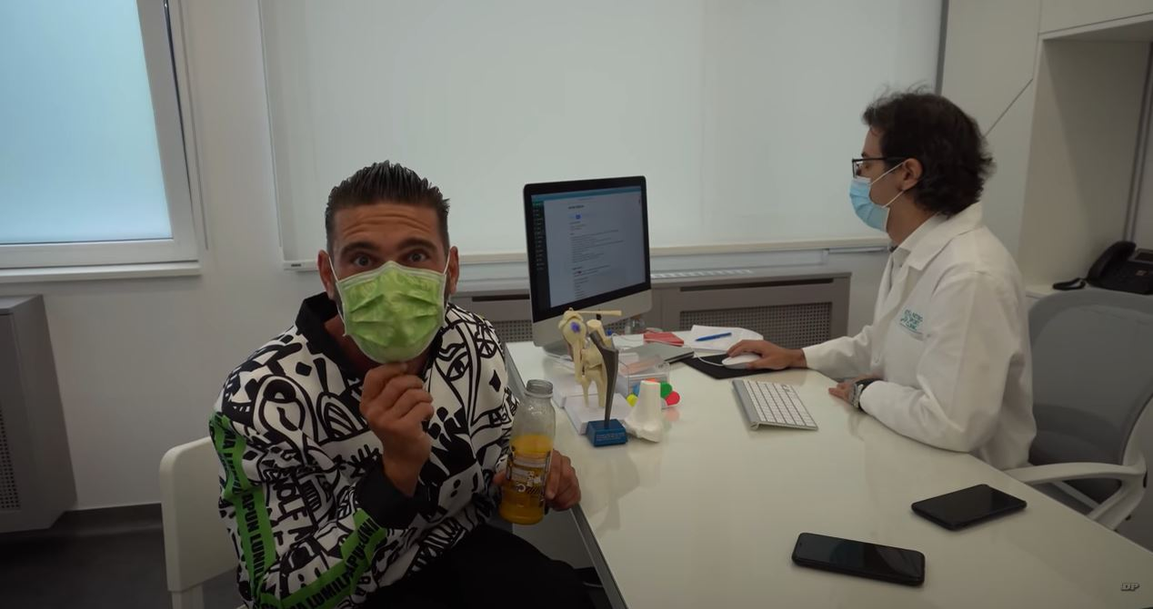 Dorian Popa a ajuns la spital, iar medicul a intervenit imediat! Ce problemă medicală are carismaticul artist