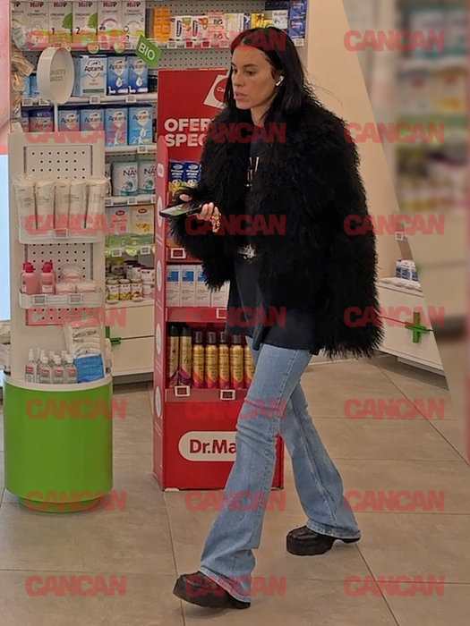 Livia Eftimie a mers la farmacie