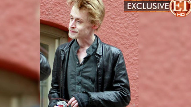 Macaulay Culkin mai are de trait doar 6 luni! Vedeta din "Home alone" si-a semnat singur condamnarea la moarte!