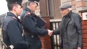 O îngrijitoare româncă a înșelat cu 30.000 de euro un bătrân italian! Unde a fost prinsă infractoarea