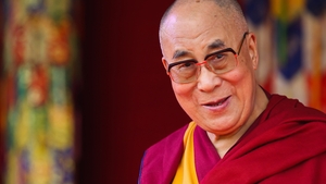 Celebrul DALAI LAMA şi-a dezvăluit secretele. Vezi care sunt cele 10 sfaturi care trebuie aplicate pentru a fi din nou plin de viaţă