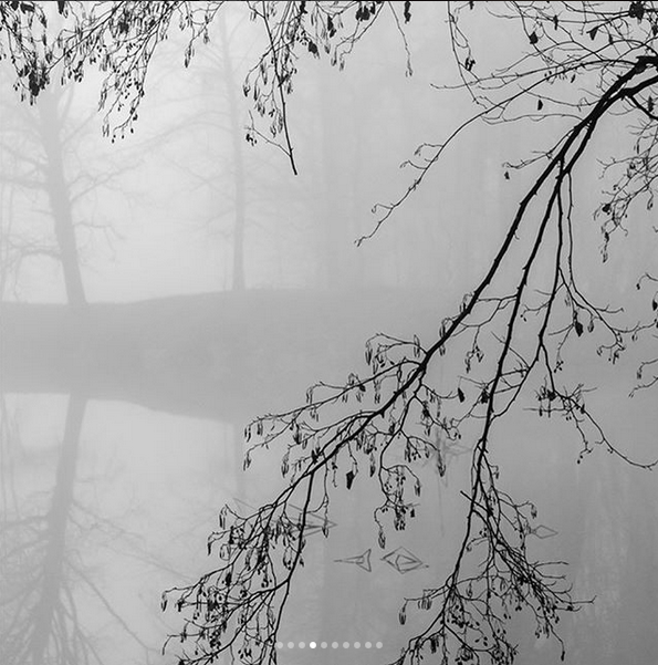 Principesa Sofia a României a făcut câteva poze în parcul Castelului de la Săvârşin! Când s-au uitat pe imagini, nu le-a venit să creadă ce a surprins Alteţea Sa
