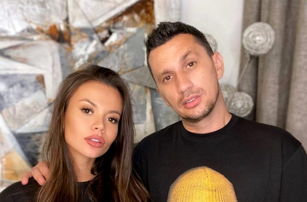 După ce s-au căsătorit, acum un alt vis s-a împlinit! Denisa Hodișan și Flick s-au mutat în casă nouă: ”Nici pasul acesta nu l-am făcut programat”