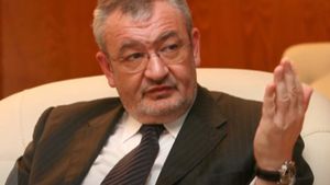 Sebastian Vlădescu, fost ministru de finanțe, condamnat la 7 ani și 4 luni de închisoare. Alte pedepse în cazul reabilitării căii ferate București-Constanța