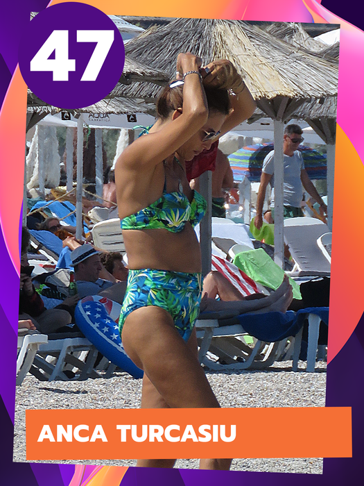 Cine o face mai bine? Cosmina Păsărin, Adelina Pestrițu, Anna Lesko sau Simona Trașcă? TOP 50 fete care se luptă cu părul, în costum de baie