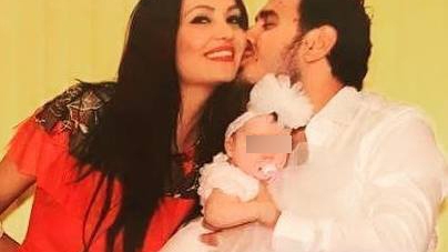 SORINEL COPILUL DE AUR şi iubita lui, ALINA, au devenit soţ soţie!