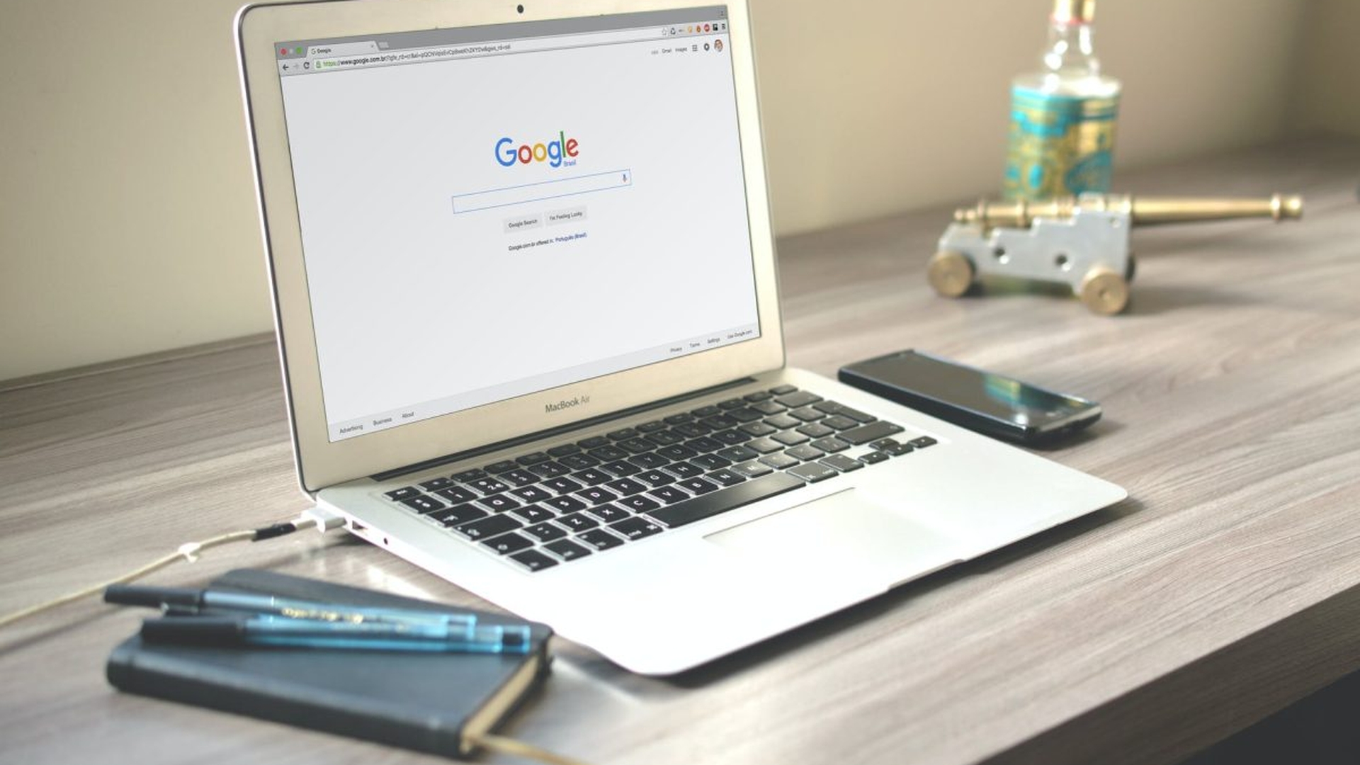Ce au căutat românii pe Google în 2022. Florin Salam se află pe primul loc în topul preferințelor