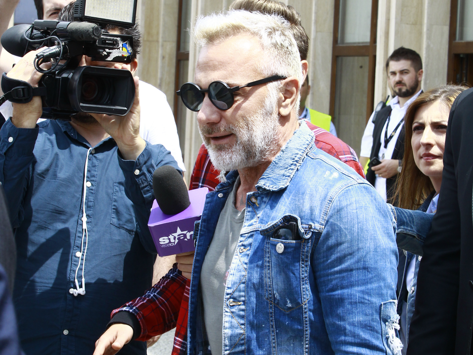 CANCAN.ro a transmis LIVE de la cel mai tare party al acestei veri. Singurele imagini cu miliardarul Vacchi la NUBA: Şi-a ”dezlănţuit” dansul care l-a făcut celebru şi…