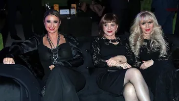 VIDEO / Anamaria Prodan, în acelaşi avion cu un campion mondial la fitness. Cum s-a pozat sexy-impresara alături de prietenul ei care e pachete de muşchi