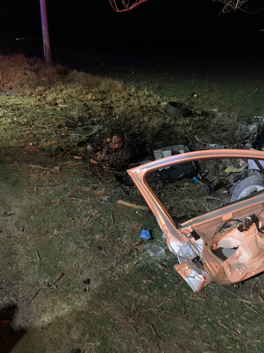 Accident cumplit pe DN41! Un tânăr de doar 27 de ani și-a pierdut viața, după ce a intrat cu mașina în copac