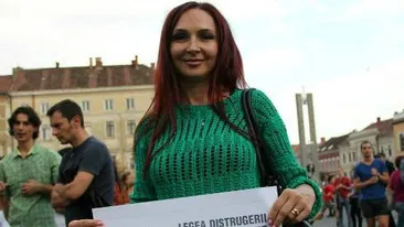 Emil Boc si-a trimis soţia în stradă! N-ai sa crezi de ce!