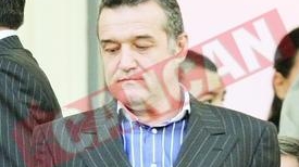 Becali a fost "lucrat" de fortele de ordine