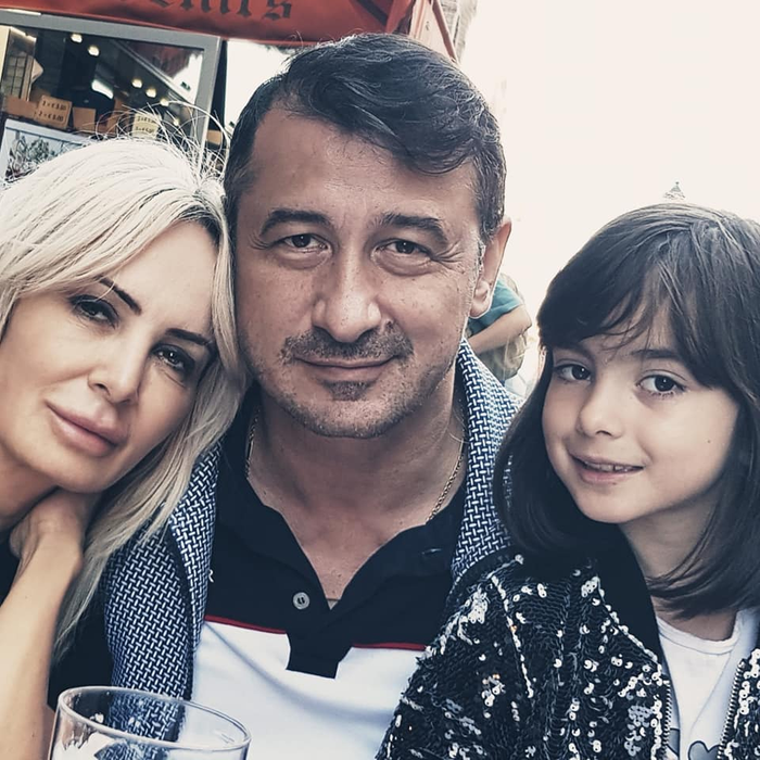 Daniela Gyrofi, criticată dur din cauza operațiilor estetice: “Arăți precum o vrăjitoare”. Cum arată în poza în care se vede cât de mult s-a schimbat | FOTO