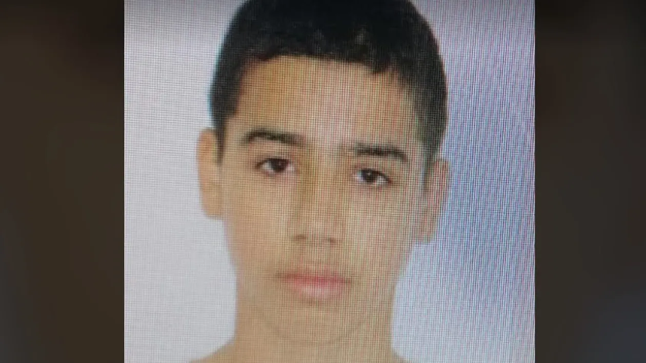 L-ai văzut? Un elev din Craiova a dispărut fără urmă! Poliţia şi familia îl caută