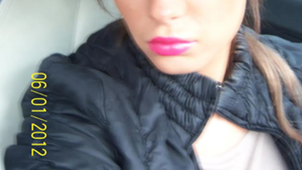 Schimbare de look! Simona Sensual s-a vopsit ca Bianca Dragusanu! Ii sta bine?