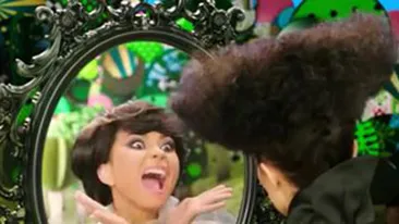 VIDEO Vezi aici cel mai nou clip al Innei! Artista este o Alba ca Zapada iesita din comun!