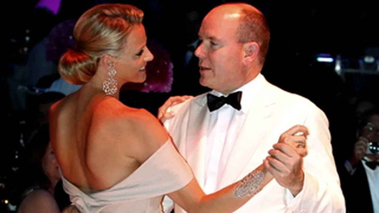 Albert de Monaco si Charlene Wittstock au parte de nunta visurilor lor! Peste 3.500 de invitati au venit la eveniment