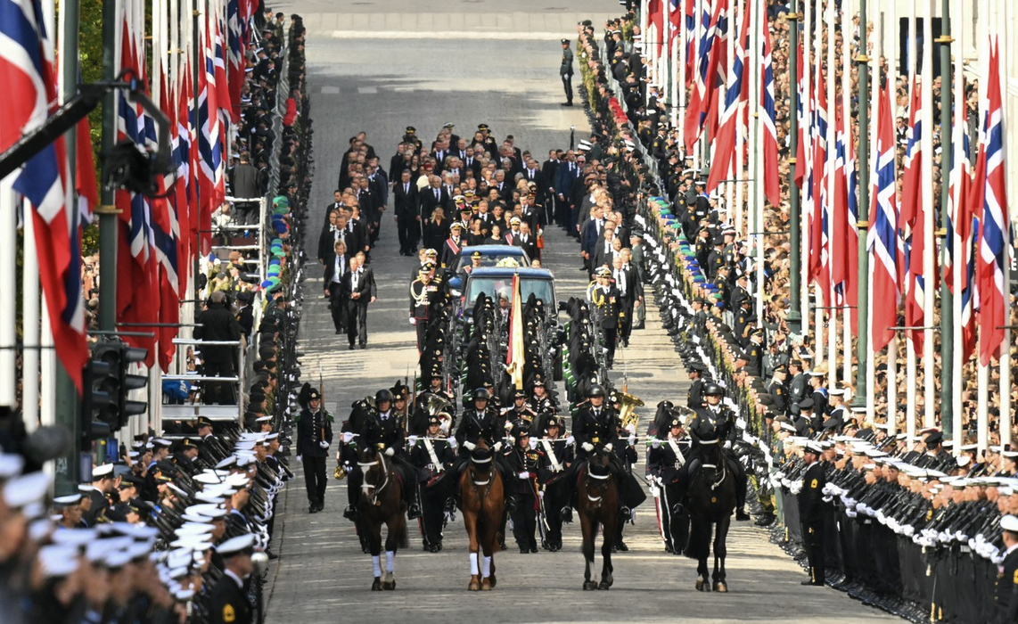 Ceremonia impresionantă de la înmormântarea regelui Harald al V-lea/ sursă foto: Profimedia