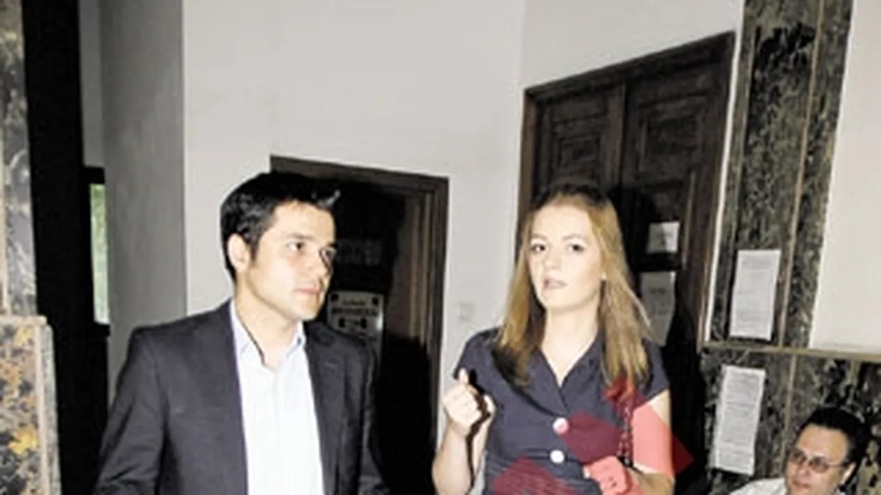 Cove, in conflict cu fosta sotie: Nu am lovit niciodata pe nimeni