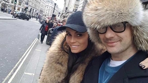 ANCA SEREA, surpriză din partea soţului care a vizitat-o în această dimineaţă. Vedeta le-a arătat rapid totul fanilor