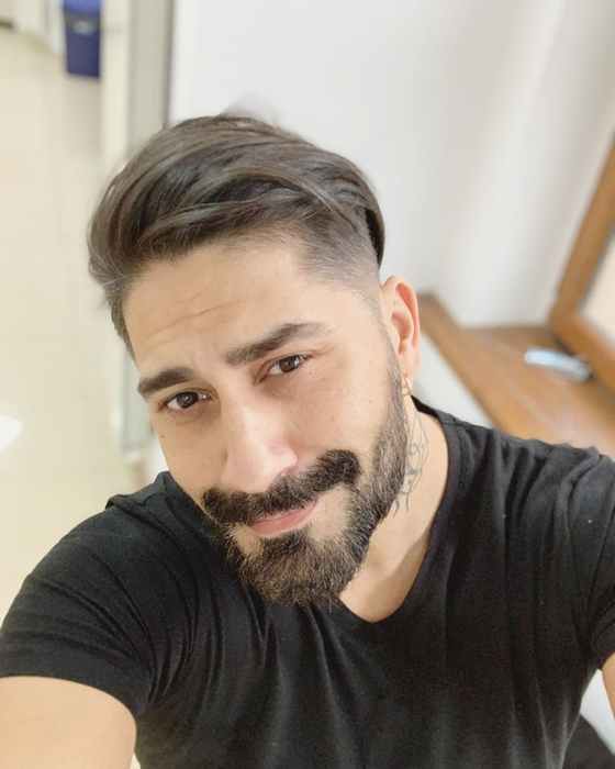 Connect-R a pățit-o grav în Italia. Artistul a cerut ajutorul oficialilor de la Consulatul României la Bologna. Informații exclusive