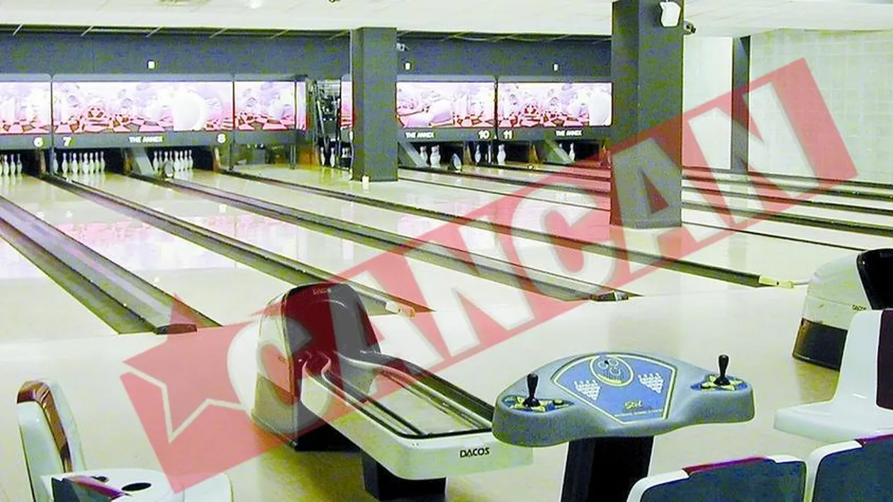 A ramas blocat patru zile in wc