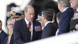 Ce a răspuns Prințul William când a fost întrebat dacă Kate Middleton se simte mai bine. Fanii regali sunt îngrijorați!