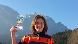 Fetiţa de 13 ani ucisă de avalanşă a murit fără să-şi îndeplinească visul cel mare! Motivul pentru care Dor Geta Popescu nu a fost lăsată să urce pe Everest!