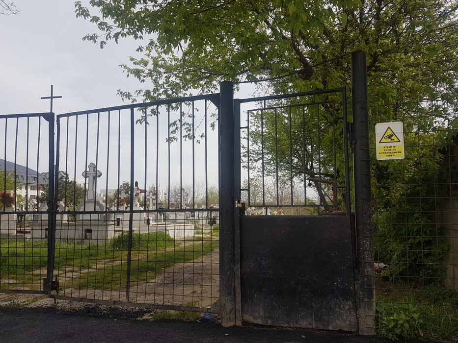 Cimitire închise încă din Vinerea Mare, în urma pandemiei de COVID-19