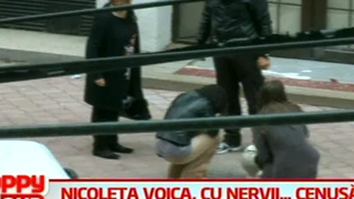 VIDEO Nicoleta Voica, cu nervii facuti zob! Doua tinere au scos-o din sarite: Chemati preotul, ati spart urna cu cenusa bunicii