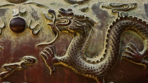 Ce ne aduce anul Dragonului!