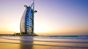 Revelion în Dubai vs. Revelion în Poiana Brașov. Care este cea mai ieftină destinație?