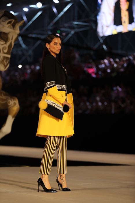 Conceptul  Dosso Dossi Fashion Show a luat naştere în urmă cu 15 ani, în 2002, şi aparţine omului de afaceri Ahmet Eraslan