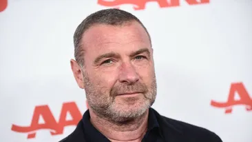 Liev Schreiber, dus de urgență la spital în New York. Actorul are dureri cumplite