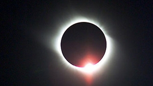 ORELE cand ECLIPSA DE SOARE va fi vizibila din Romania! N-ai voie sa ratezi acest moment! IMAGINI LIVE