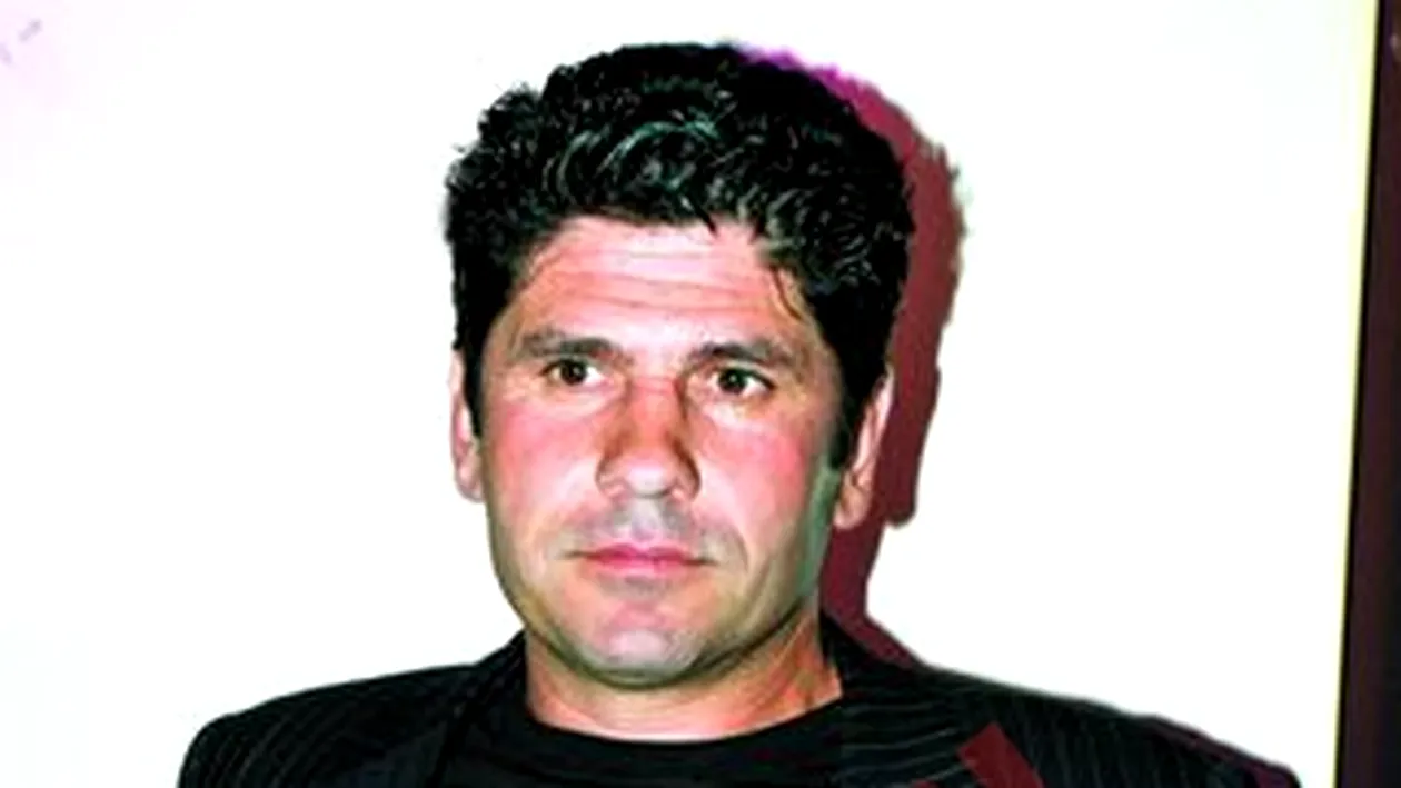 A vrut sa-l racoleze pe Ogica