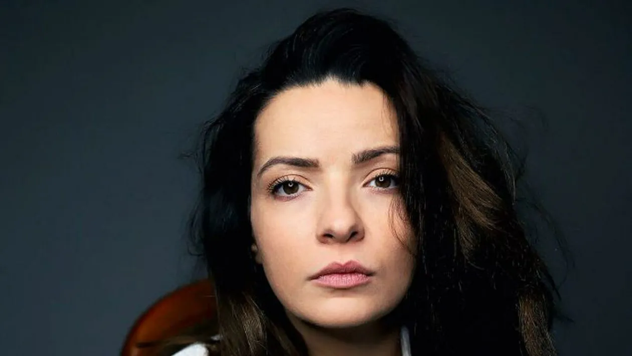 Anca Dinicu, momente de panică. Actriţa a sunat la politie şi a anunţat că mașina i-a fost furată