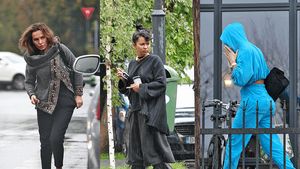 Atenţie! Intră în acţiune TOP 30 de vedete care fac senzaţie indiferent de vreme. Anna Lesko, Inna şi Bianca Drăguşanu au încins imaginaţia ude… dar cu stil! 