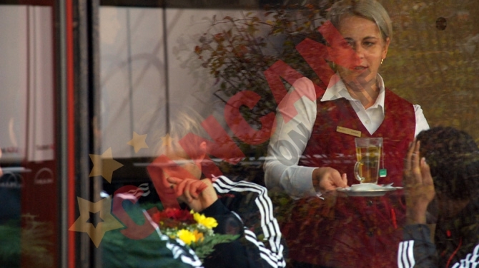 Vedetele de la Bayern s-au pus la ceai in vitrina