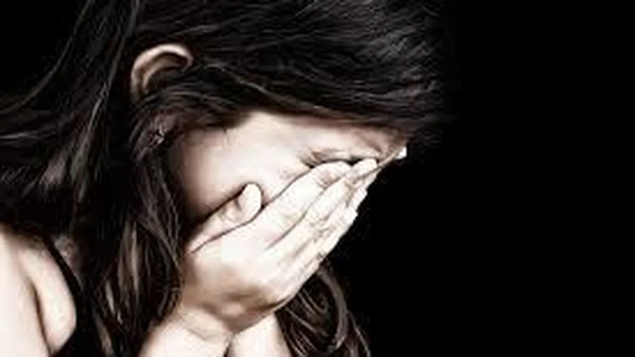 Fetiţă de 5 ani, desfigurată în urma unui ritual satanic! Mama ei ştia totul 