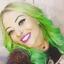 Cum a apărut Delia Matache îmbrăcată în București. Fanii au desființat-o: „Mai bine îți iei juma’ de normă la circul Globus!”