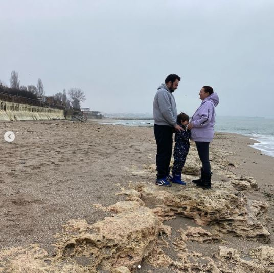 Ecaterina Ladin a născut: “Până la lacrimi mi-e dragă viața”. Prima imagine cu bebelușul actriței din Las Fierbinți
