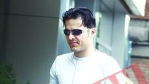 Liviu,(L.A.), s-a imbatat la nunta lui Ioan Isaiu