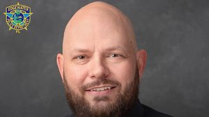 El este polițistul ucis cu 24 de focuri, într-o benzinărie! Motivul halucinant al crimei: atacatorul avea ”o zi proastă”