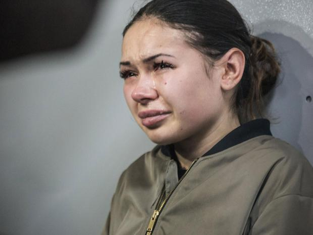 Oligarhul ucrainean a cărui fiică a omorât cinci oameni pe stradă „cere iertare în genunchi” victimelor! Le-a dat bani familiilor, dar i-a şocat când le-a spus că fata lor e…..