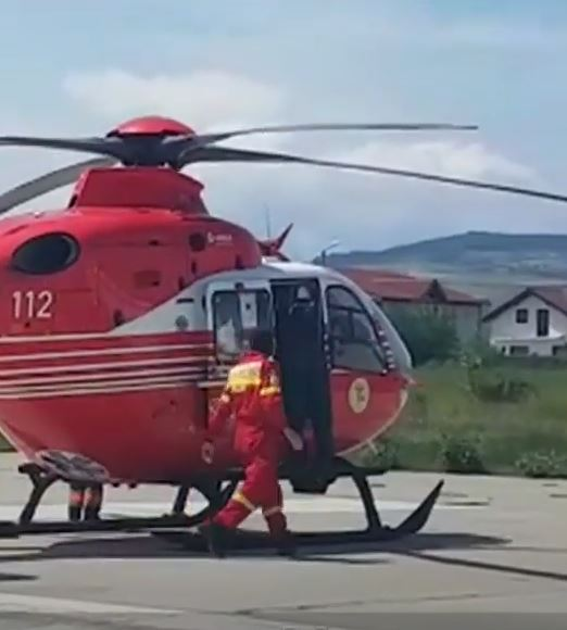 A făcut stop cardio-respirator adolescenta incendiată de criminalul din Mehedinți. Anunțul trist făcut de medici