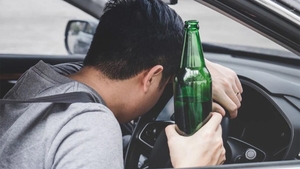 Ai băut și trebuie să te urci la volan? Trucul simplu pentru a elimina alcoolul repete din organism