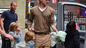 Brad Pitt adora sa fie tata! Vezi ce surpriza pregateste pe viitor