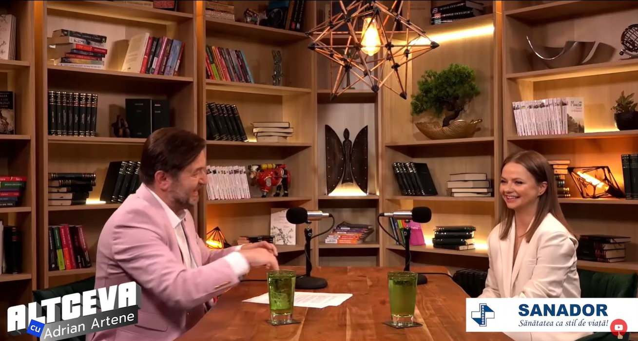 Cine este eroina copilăriei lui Vero Căliman și ce superputere ar vrea să aibă. Mărturiile emoționante ale fostei fetițe Zurli lîn podcast-ul Altceva cu Adrian Artene